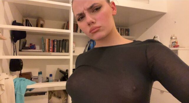 Full leaked Dafne keen  page private onlyfans photo