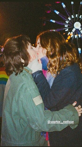 Full leaked Dafne keen  page private onlyfans photo