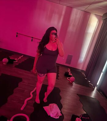 Full leaked Dailyadventures private onlyfans photo