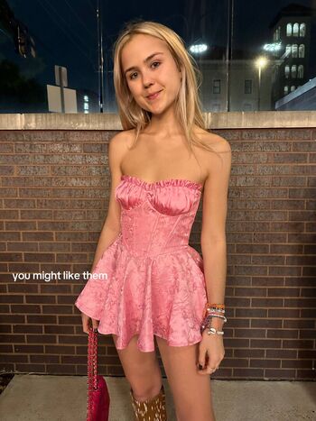 Full leaked Daisy briggs private onlyfans photo