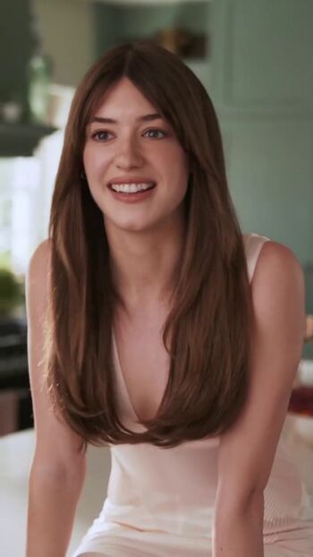 Full leaked Daisy edgar jones page private onlyfans photo