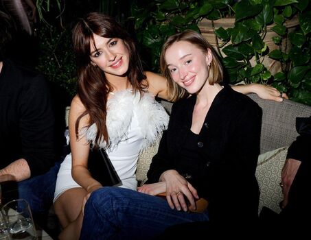 Full leaked Daisy edgar jones page private onlyfans photo