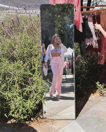 Full leaked Daisycg private onlyfans photo