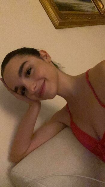 Full leaked Daliluu private onlyfans photo