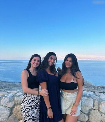 Full leaked Dandelins private onlyfans photo