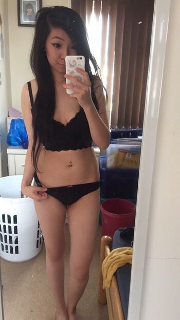 Full leaked Dangitsmel private onlyfans photo