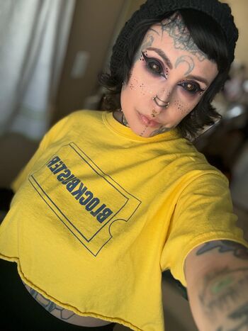 Full leaked Danibinx private onlyfans photo