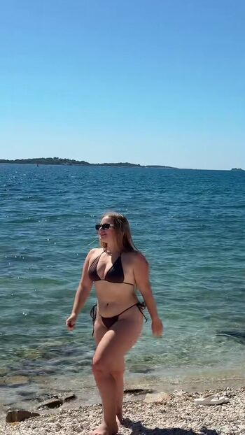 Full leaked Daniela virlan private onlyfans photo