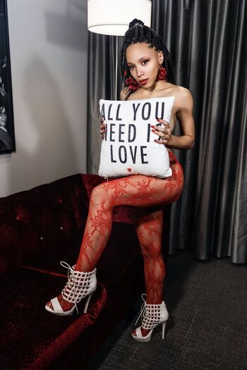 Full leaked Danielle chantl e private onlyfans photo