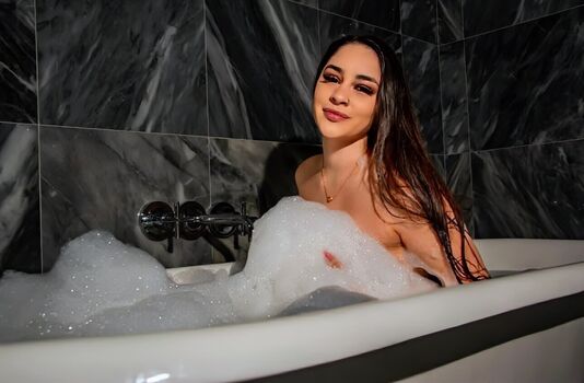 Full leaked Daninicolev private onlyfans photo