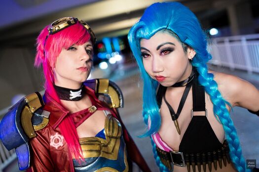 Full leaked Danisaurz page private onlyfans photo