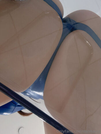 Full leaked Danisaurz private onlyfans photo