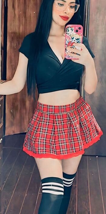 Full leaked Dannaetufavorita private onlyfans photo