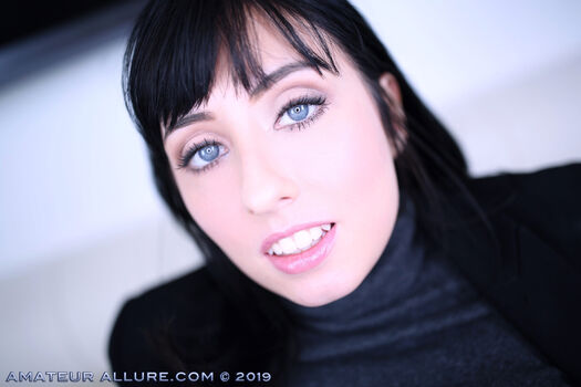 Full leaked Daphne dare private onlyfans photo