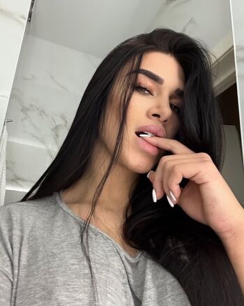 Full leaked Daria shuer  page private onlyfans photo