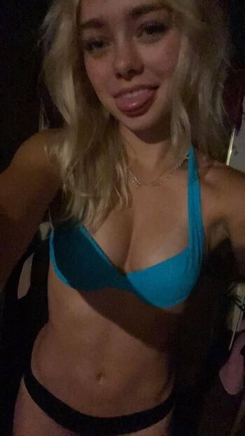 Full leaked Darianrhodess private onlyfans photo