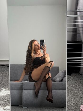 Full leaked Darina bliek private onlyfans photo