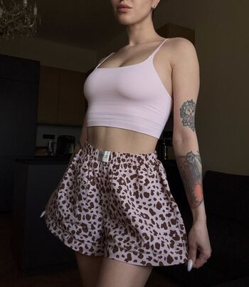 Full leaked Darina cat private onlyfans photo