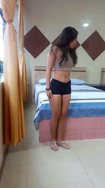 Full leaked Daritaoficial private onlyfans photo