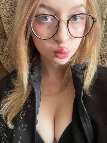 Full leaked Darkimoona lolipopzzzi vladasoft private onlyfans photo