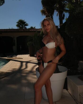 Full leaked Davina geis private onlyfans photo