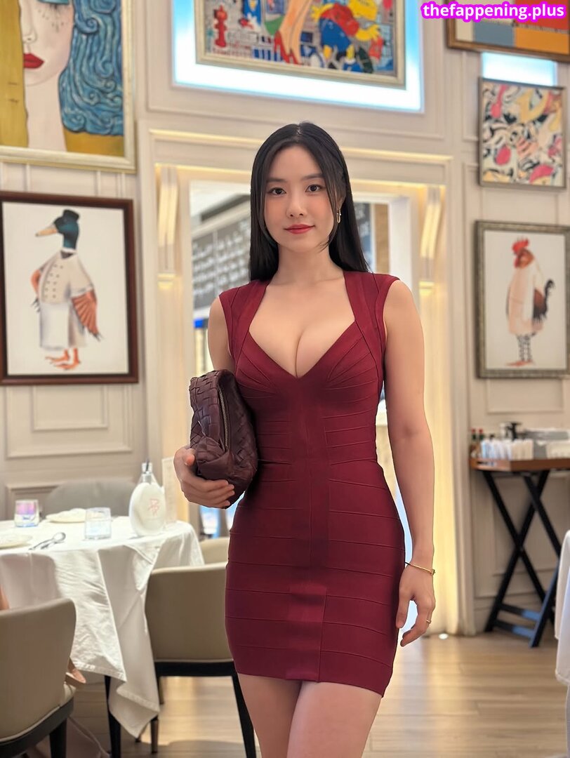 Ddyatin / damnimfinee / ddyatinn Nude OnlyFans Photo #76