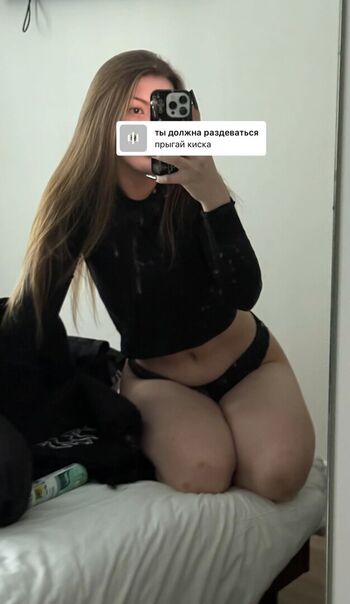 Full leaked Deadblondinka private onlyfans photo