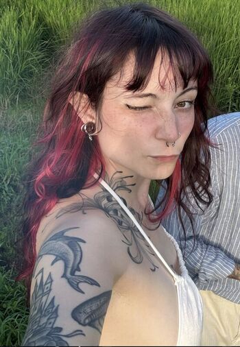 Full leaked Deadmiette page private onlyfans photo