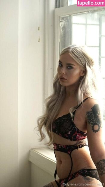 Full leaked Deavanclegg private onlyfans photo
