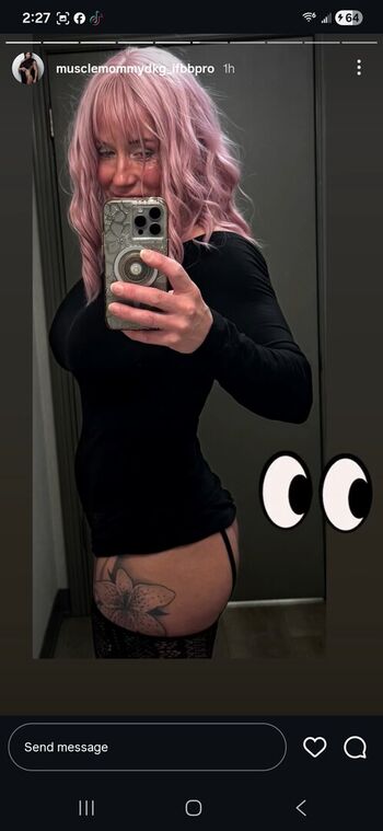 Full leaked Debbie grass page private onlyfans photo