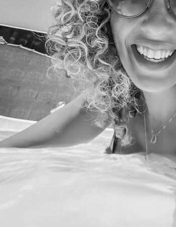 Full leaked Debby lagranha private onlyfans photo