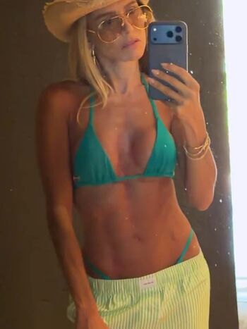 Full leaked Deborah secco  page private onlyfans photo