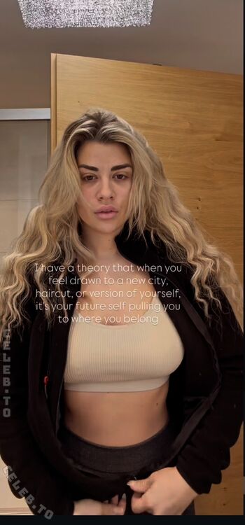 Full leaked Deeanaofficial private onlyfans photo