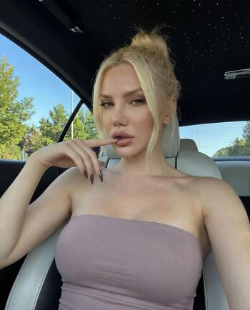 Full leaked Defne saral private onlyfans photo