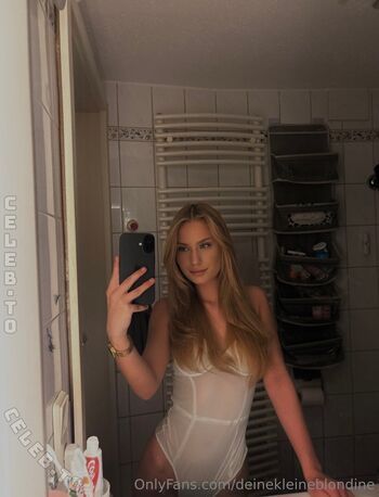 Full leaked Deinekleineblondine page private onlyfans photo