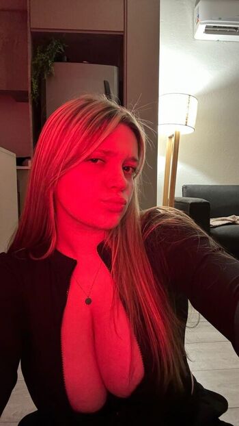 Full leaked Delfy page private onlyfans photo