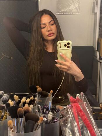 Full leaked Demet ozdemir page private onlyfans photo