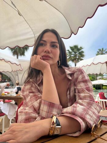 Full leaked Demet ozdemir private onlyfans photo