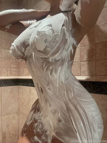 Full leaked Demi rose mawby private onlyfans photo