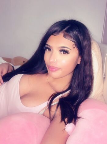 Full leaked Deneyofficial private onlyfans photo