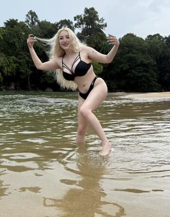 Full leaked Denise langemak private onlyfans photo