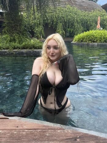 Full leaked Denise langemak private onlyfans photo