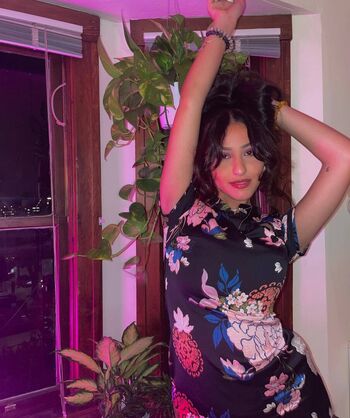 Full leaked Denna hadipour private onlyfans photo