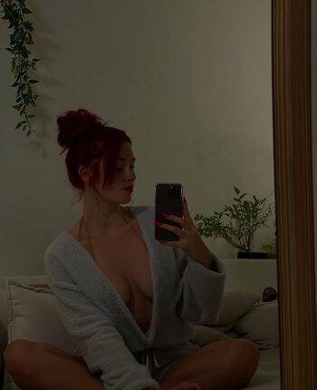 Full leaked Derya akarsu private onlyfans photo
