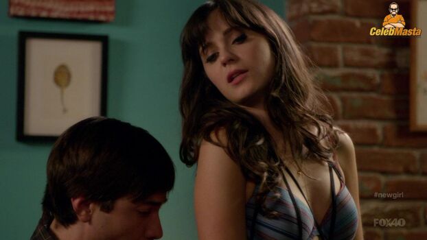 Full leaked Deschanel private onlyfans photo