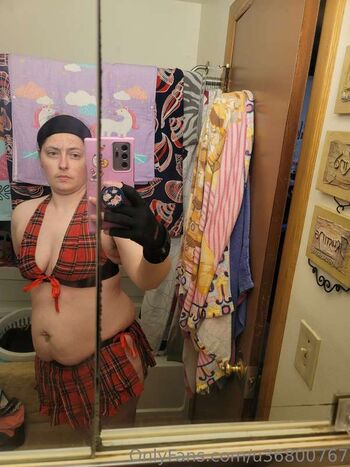 Full leaked Desiree private onlyfans photo