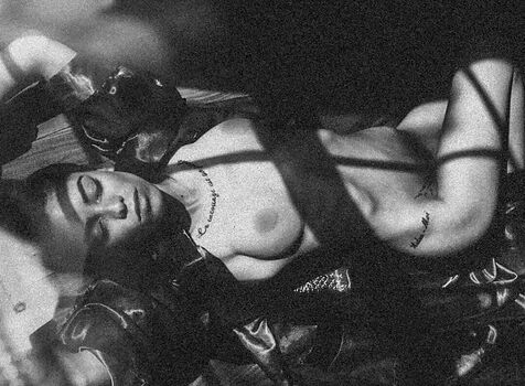 Full leaked Didem dinc private onlyfans photo