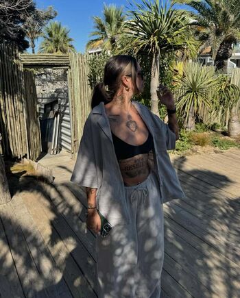 Full leaked Didi shana private onlyfans photo