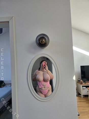 Full leaked Dienaxkteanna private onlyfans photo