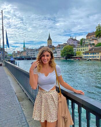 Full leaked Dierdrerae private onlyfans photo